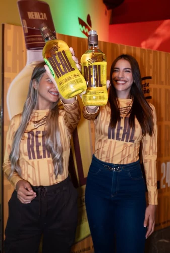 Celebración de fin de año en Plaza Juárez